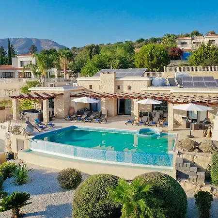 Villa Nikki